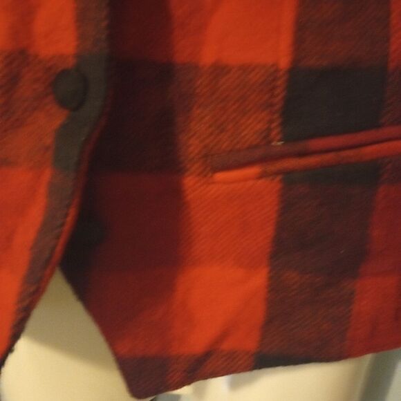 Westport wool button down vest with collar - Picture 6 of 10